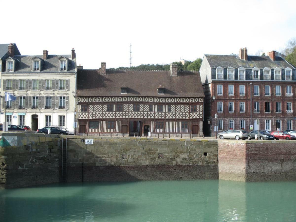 Studio Vue Mer A Saint Valery En Caux Apartment Exterior photo
